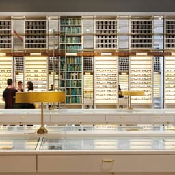 Innovative Branding And E-commerce Experience cover image