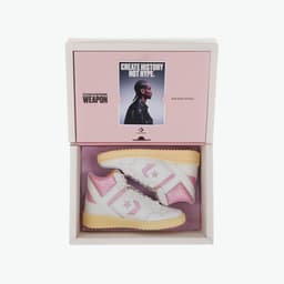 Digital Pop-up For A Vintage-inspired Sneaker Collection cover image