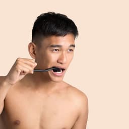 Brand Identity And E-commerce Strategy For A Subscription-based Toothcare Service cover image