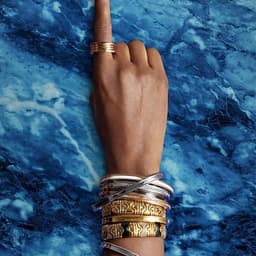 A Visual Campaign For A Luxury Jewelry Brand cover image
