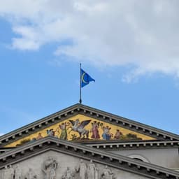 Visual Identity For The Bavarian State Opera Season 2021-22 cover image