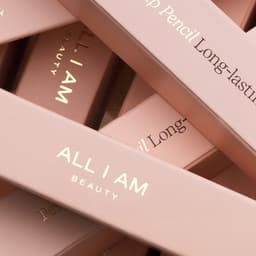 Developed Contemporary Packaging For An Online Beauty Brand  cover image